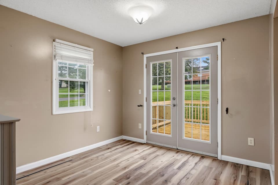 1435 West View Drive, photo 25 of 40