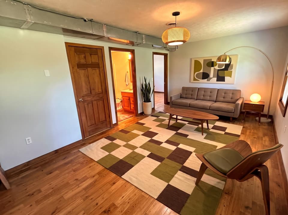 1100 Scott St, photo 27 of 39