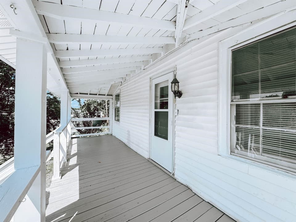 660 NE Liberty Street, photo 22 of 25