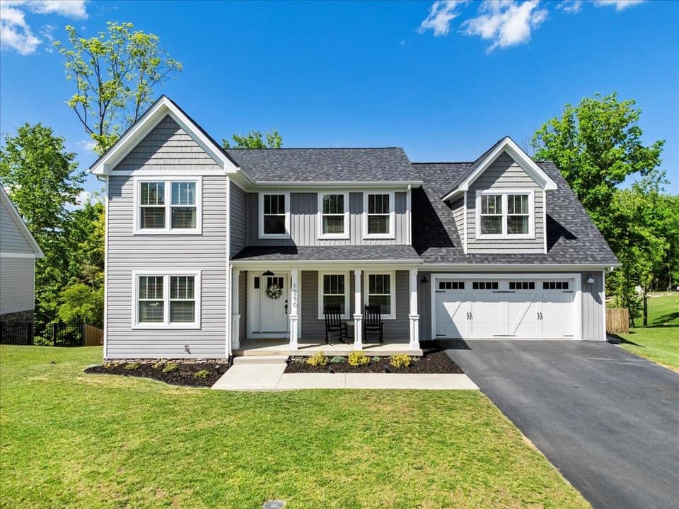 1290 Walnut Ridge Road, photo 2 of 40
