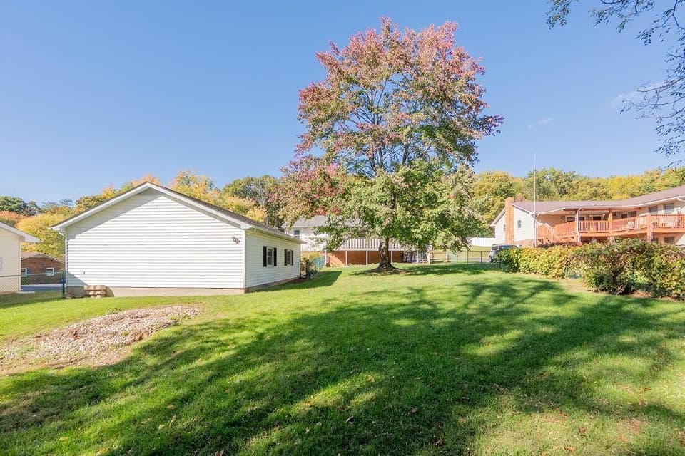 1145 Spruce Street, photo 33 of 34