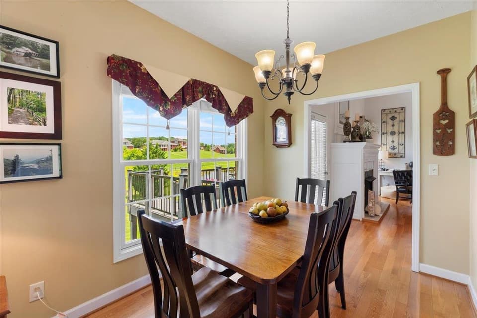 2280 Lake Vista Drive, photo 15 of 40