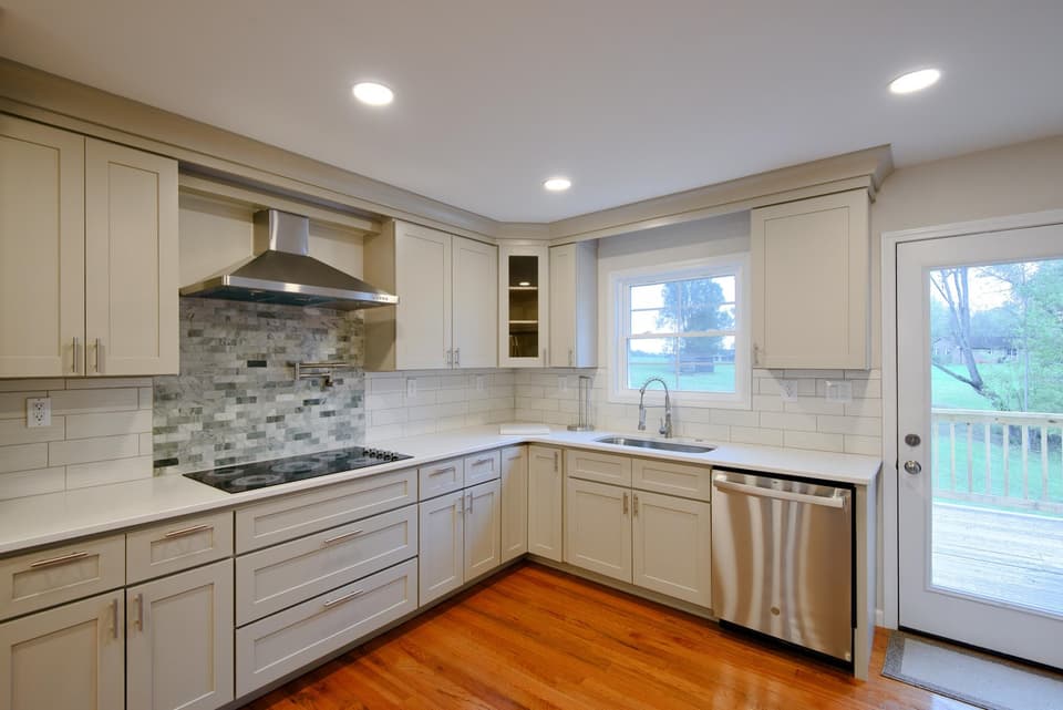 2296 Lupine Lane, photo 18 of 40