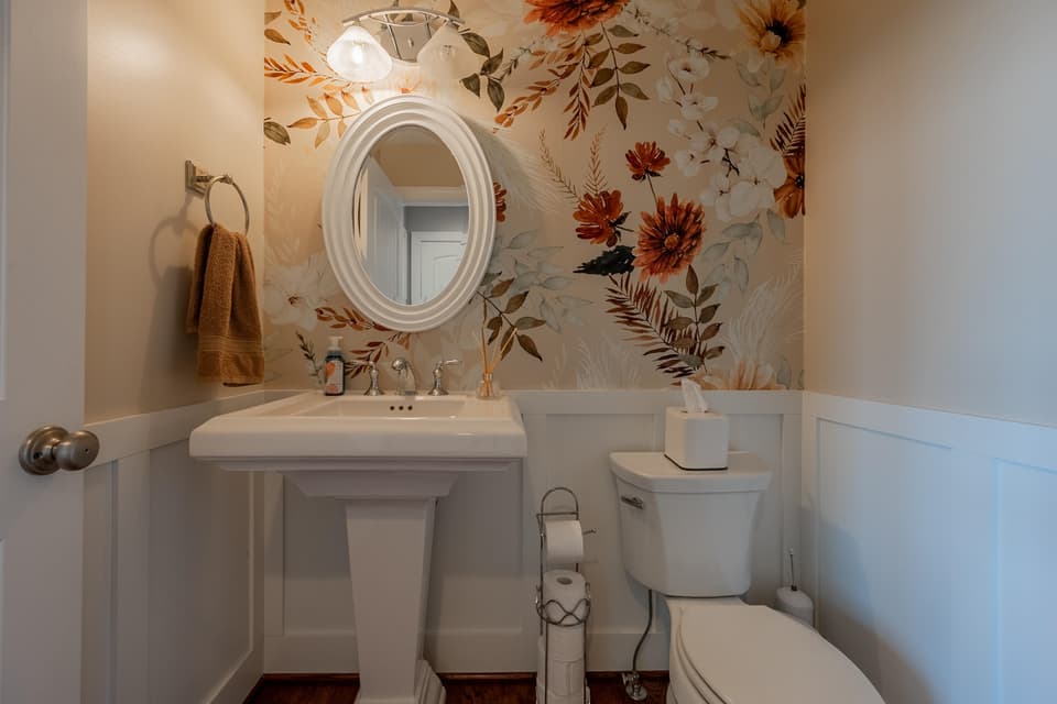 2310 Peakland Way, photo 18 of 40