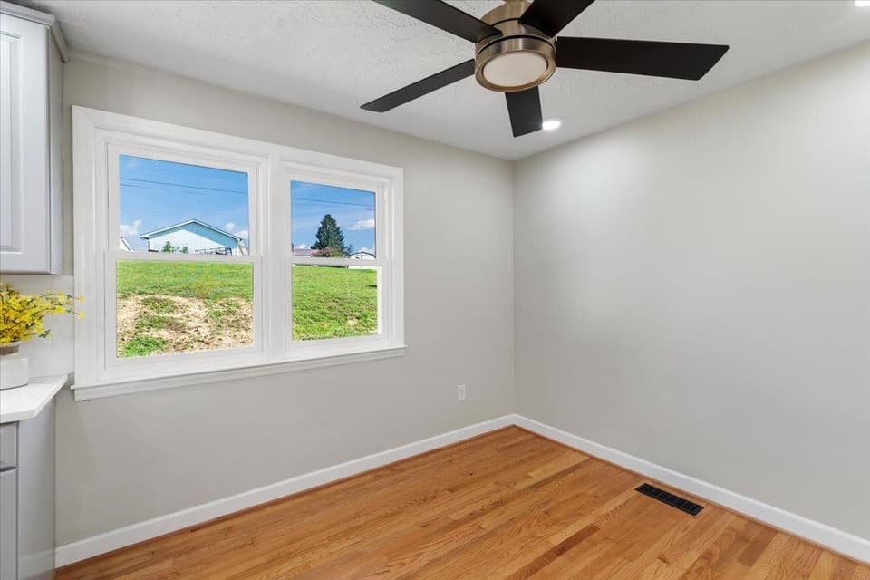 60 Griggs Street, photo 30 of 40