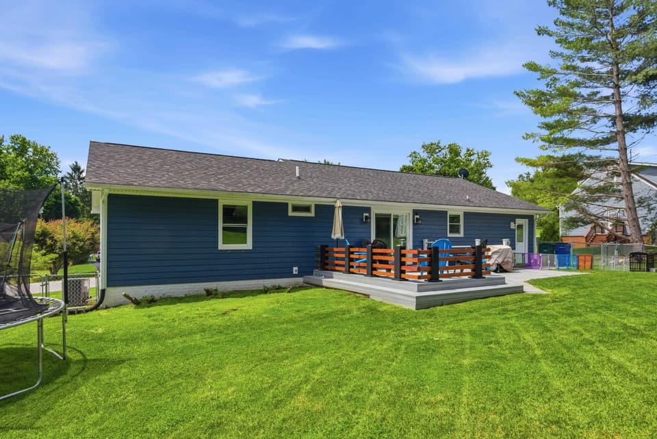 135 Wooden Shoe Court NW, photo 10 of 40