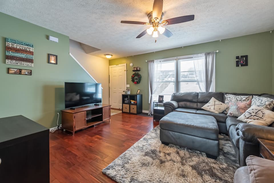 435 Cherokee Drive, photo 12 of 40