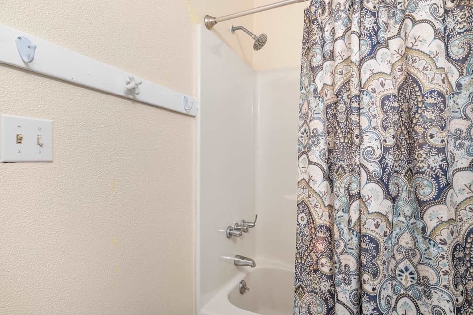 145 Windmill Ridge Road E, photo 27 of 40