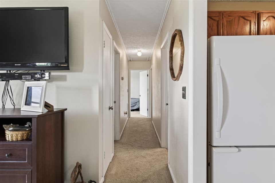 867 Switchback Road, photo 17 of 40