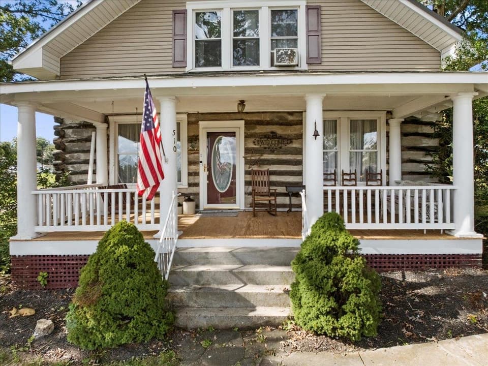 510 Ellett Road NE, photo 6 of 40