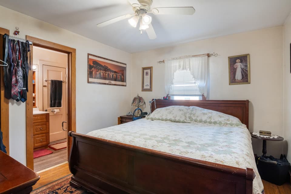1531 Blair Street, photo 13 of 39