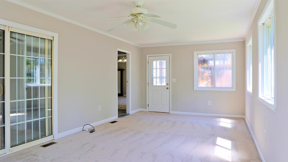 1055 Scott Street, photo 16 of 36