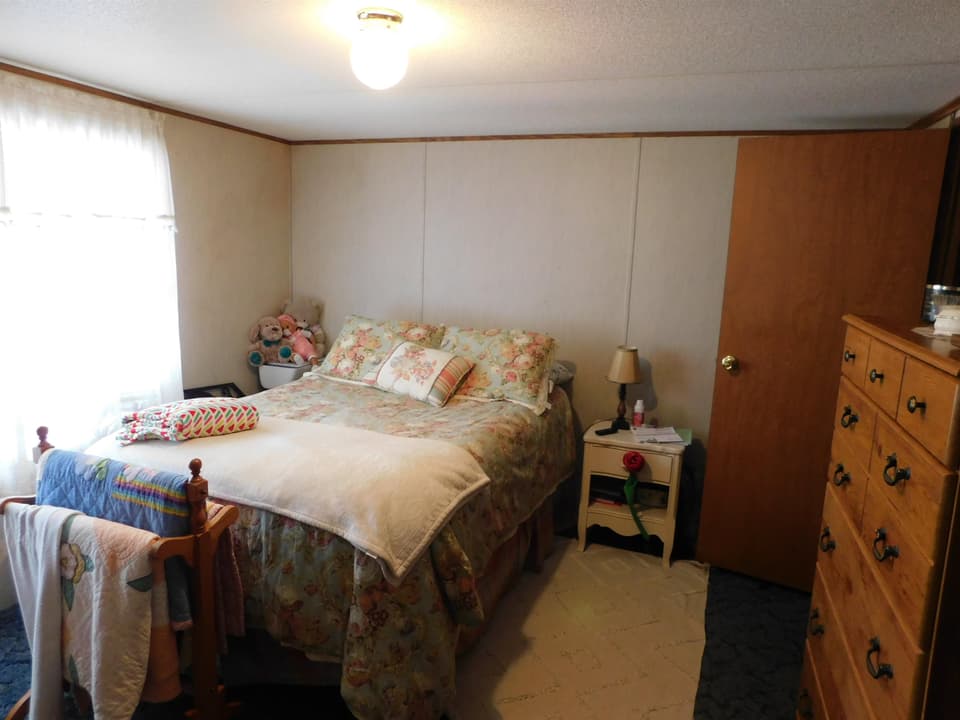 104 Chapel Street, photo 9 of 12