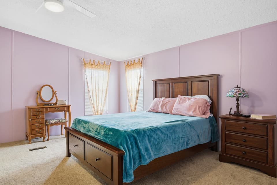 670 Liberty Street NE, photo 25 of 38