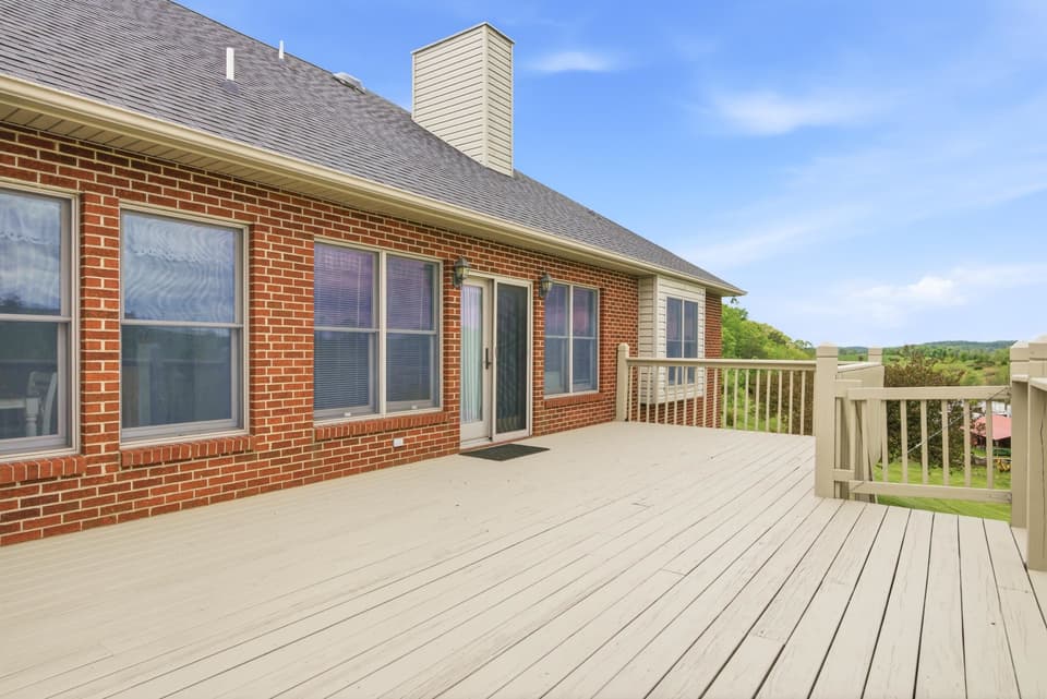 2701 Christiana Court, photo 13 of 40