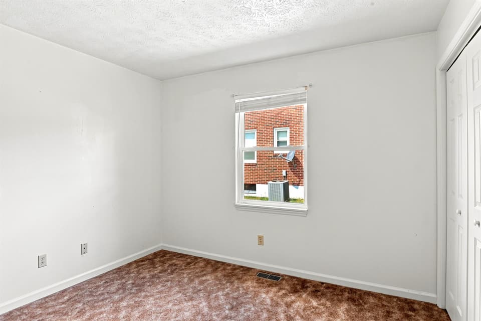 111 Hagan Street NE, photo 26 of 40