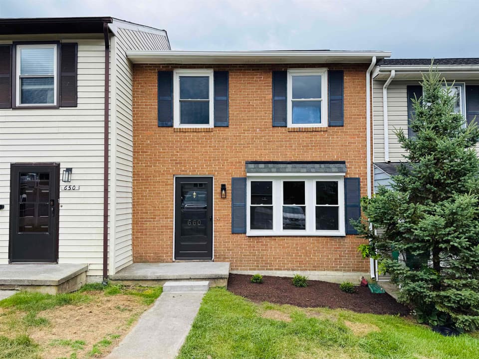 660 Cambria Street NW, Christiansburg