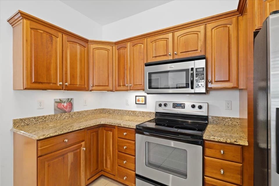 95 Phoenix Boulevard NW, photo 11 of 31