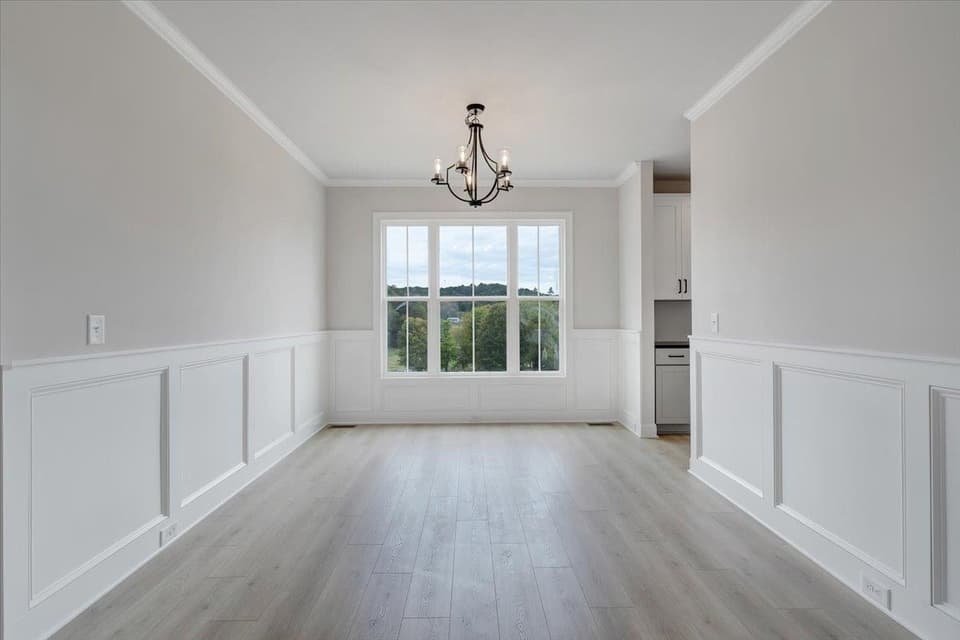 974 Round Meadow Drive, photo 7 of 40