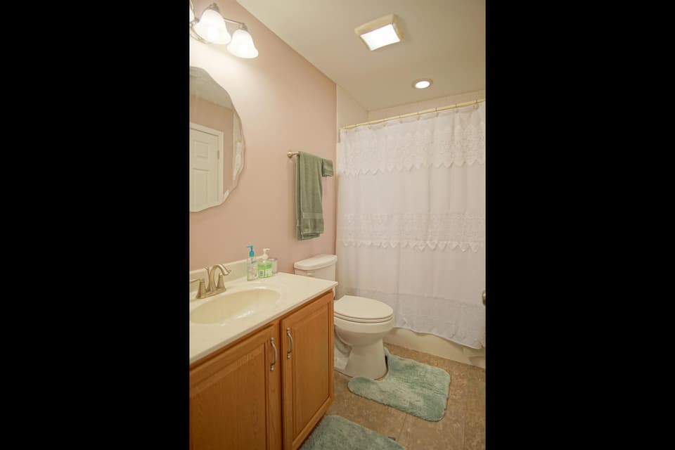 1410 Kensington Way, photo 28 of 40