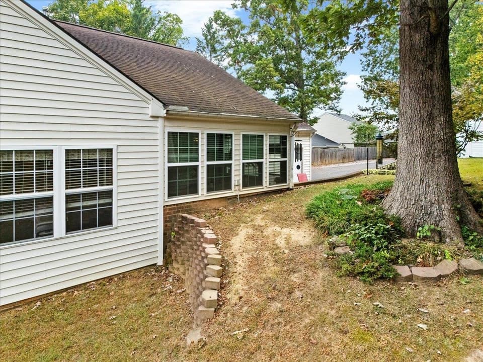 200 Robert Street, Christiansburg, photo 5