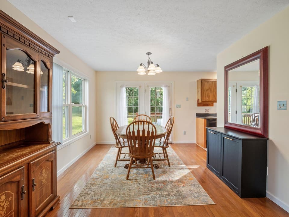 60 Wood Ridge Drive, photo 6 of 40