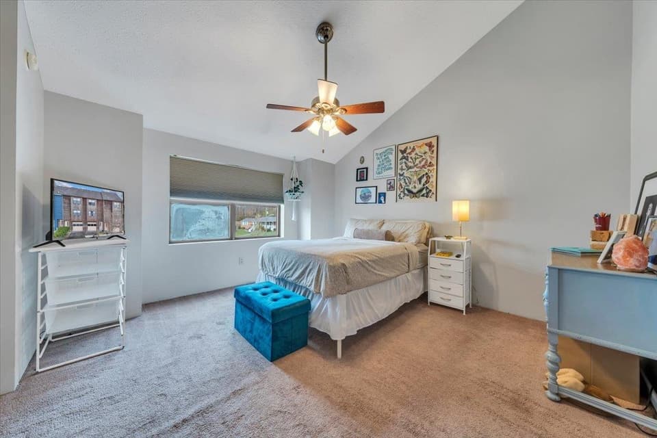 2615 Glade Drive SE, photo 17 of 35