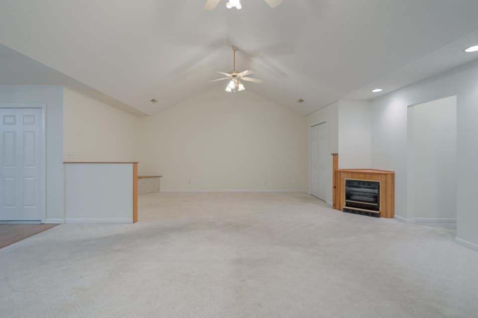 110 Justin Lane, photo 12 of 27