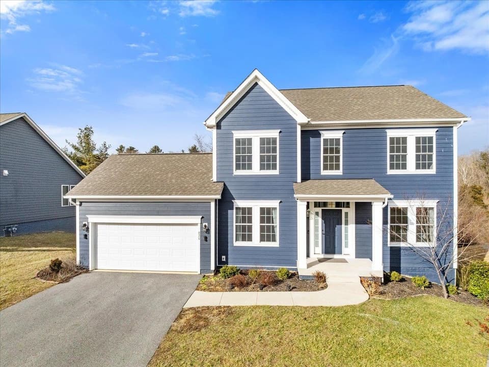 820 Jefferson Circle, photo 5 of 40