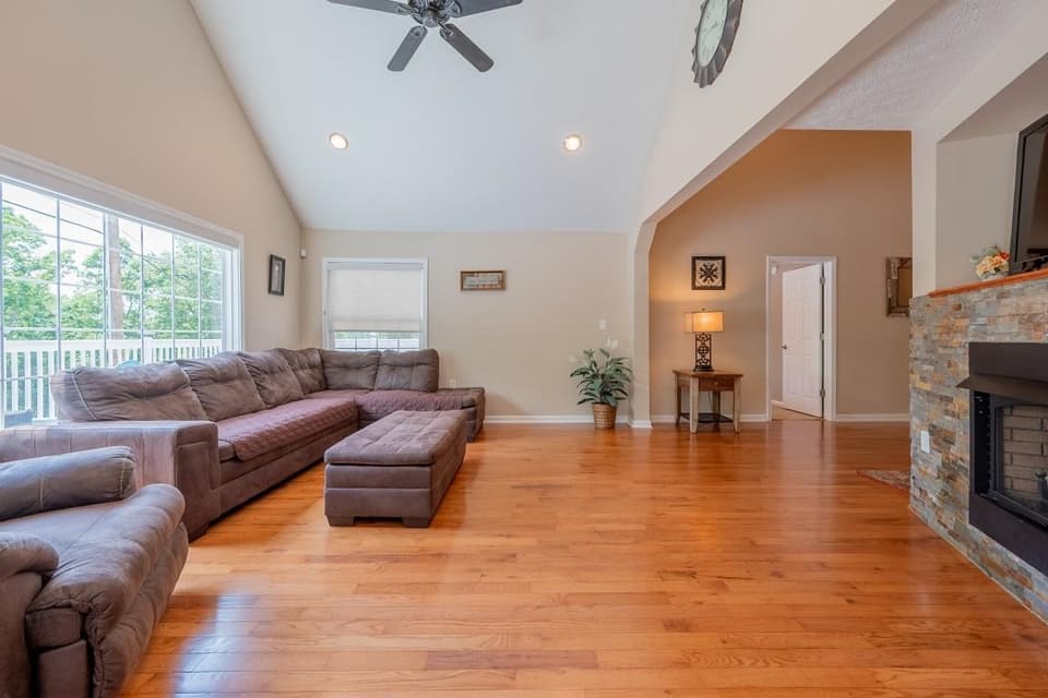 2977 Spaulding Road, photo 17 of 40