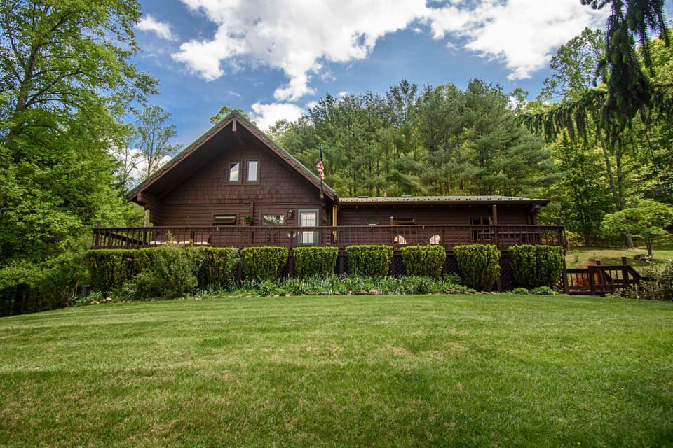 1429 Falling Branch Road, photo 3 of 40