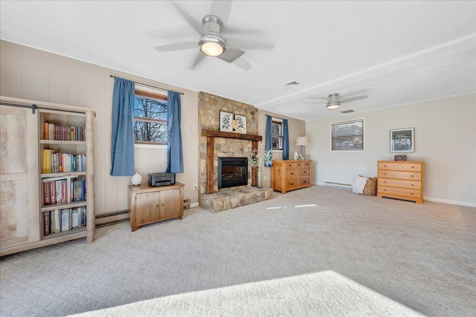 1100 Flint Drive, photo 24 of 37
