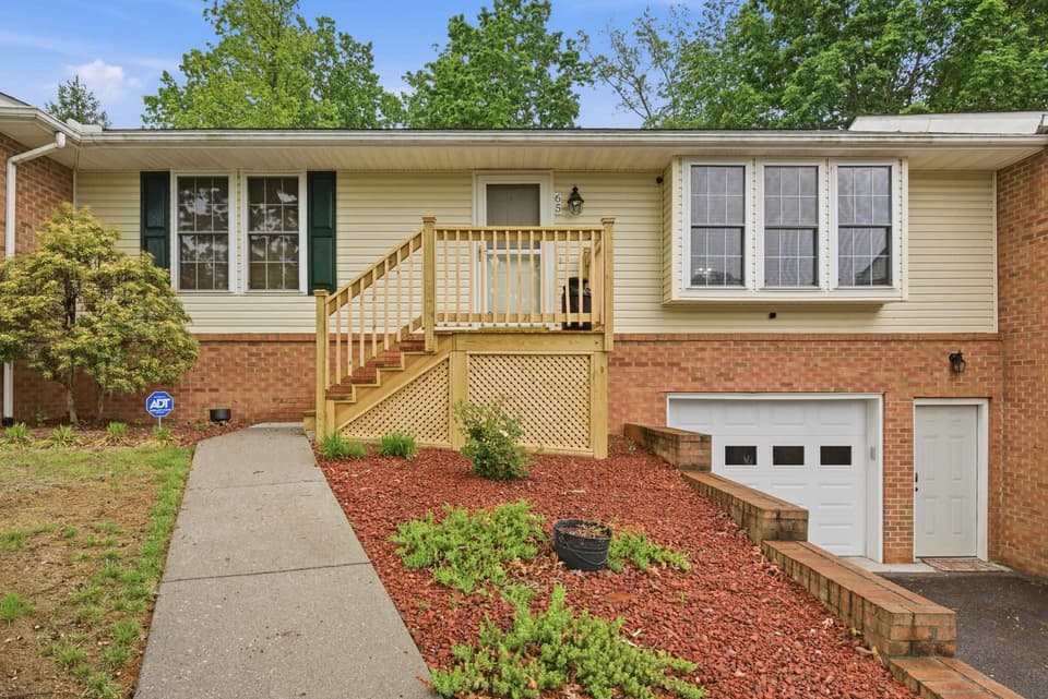 65 Justin Lane, photo 2 of 40