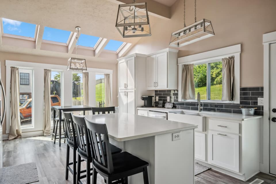 475 Chrisman Street, photo 14 of 40