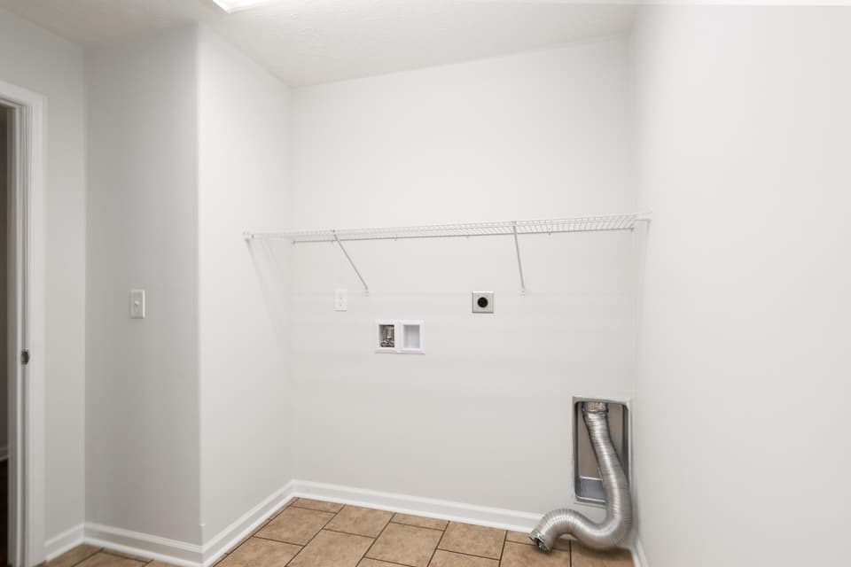 2050 Glade Drive SE, photo 26 of 34