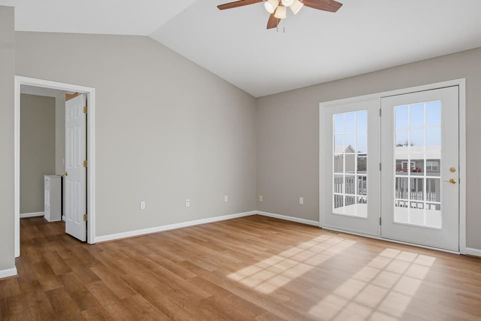 125 Aster Lane, photo 9 of 40