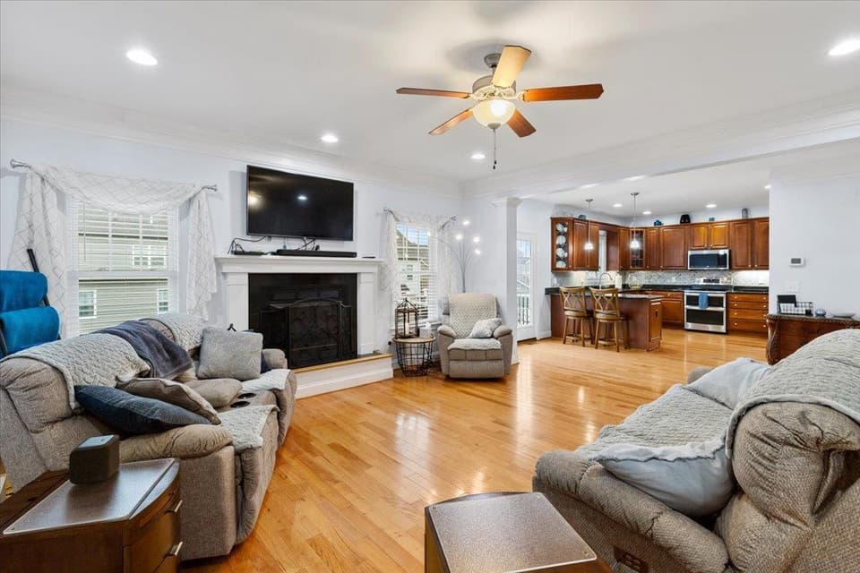 300 Roudabush Drive NW, photo 23 of 40