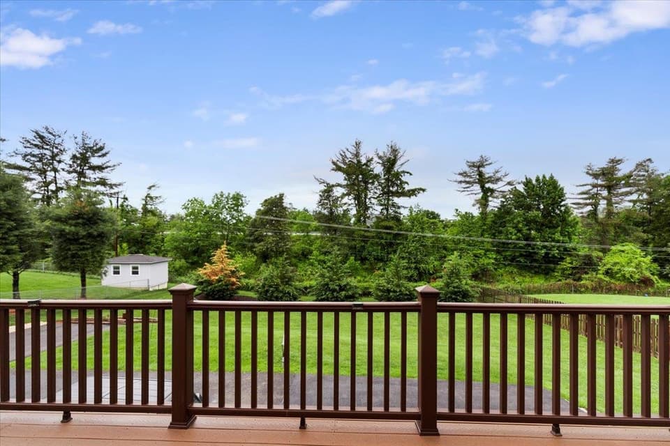 285 Briarwood Drive SW, photo 15 of 40