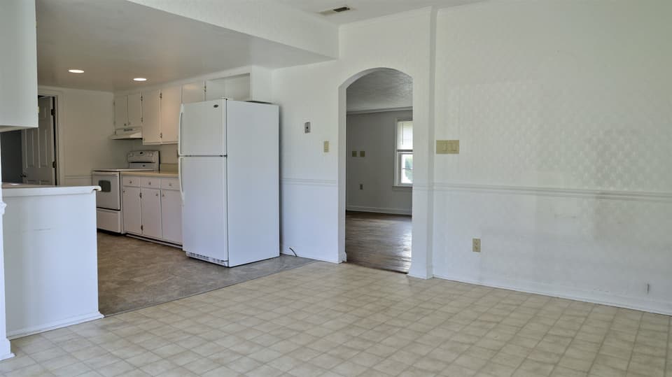 710 Ellett Road, photo 7 of 25