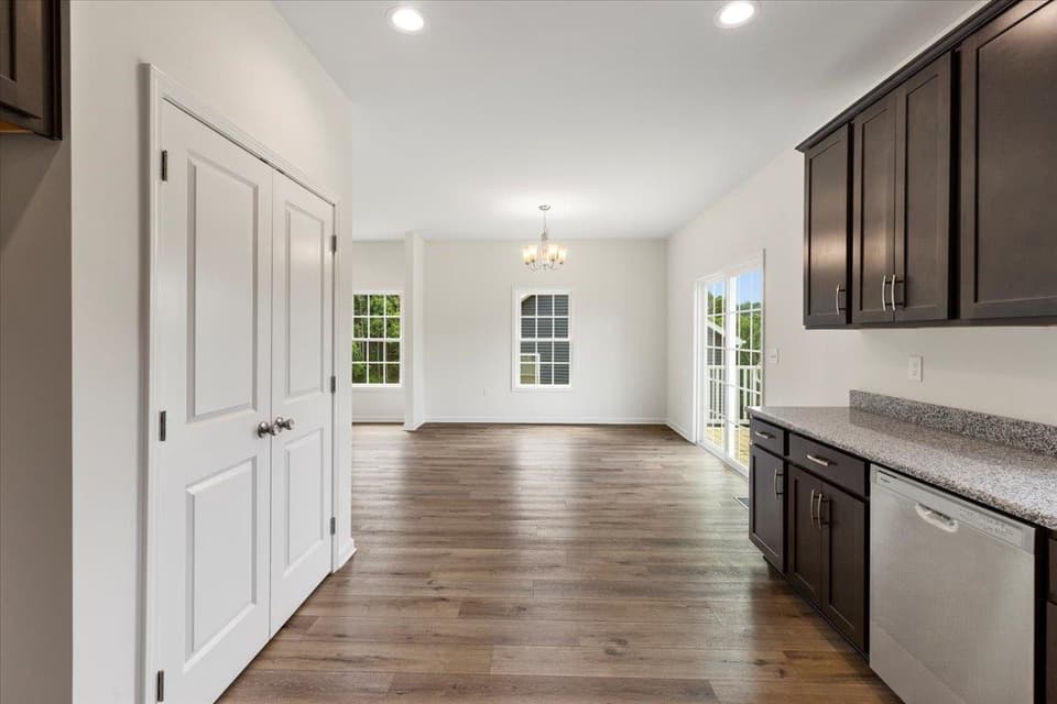 1491 Walnut Ridge Road, photo 18 of 40