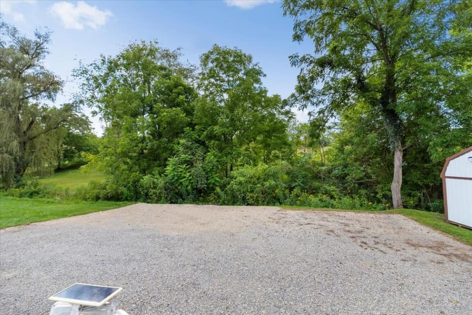 1559 Testerman Drive, photo 38 of 38