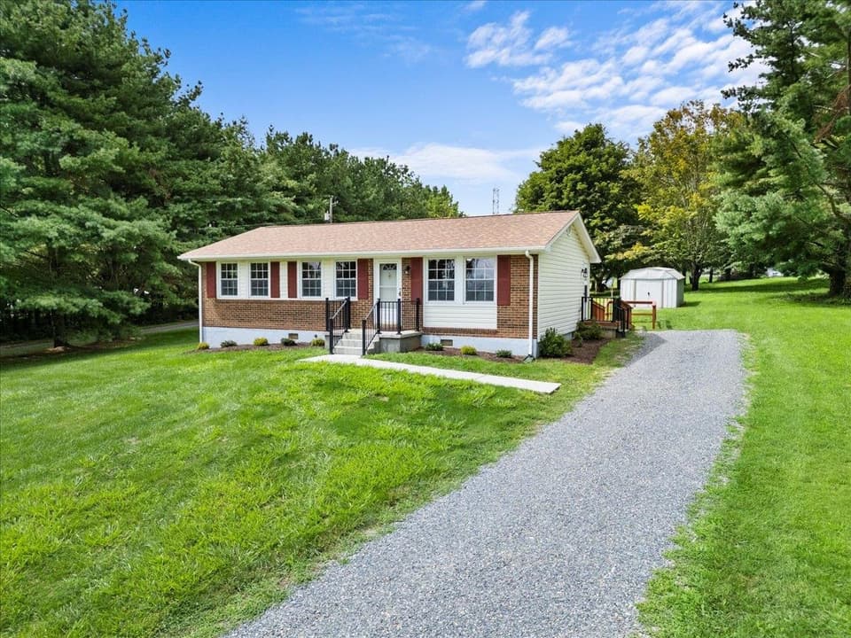 3074 Seven Mile Tree Road, photo 4 of 40