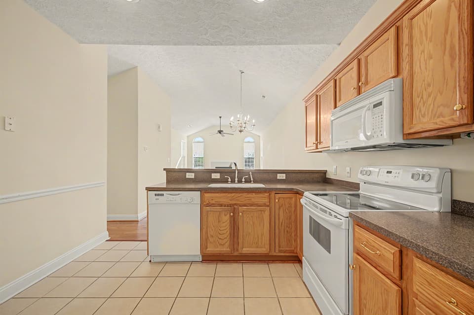 24 Patriot Way Unit 23, photo 19 of 40