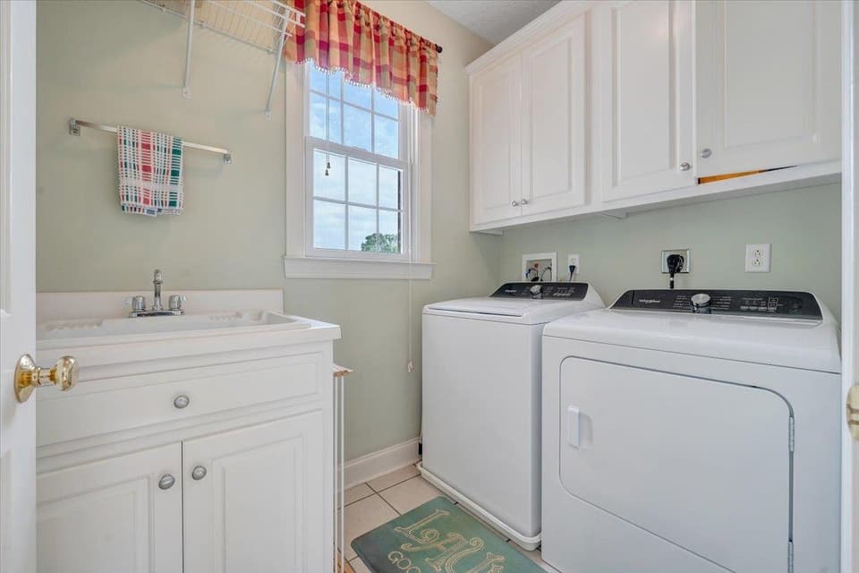 2335 & 2345 Lake Vista Drive, photo 27 of 40