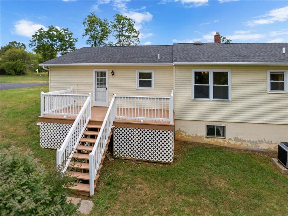 3540 Fairview Church Road, photo 9 of 40