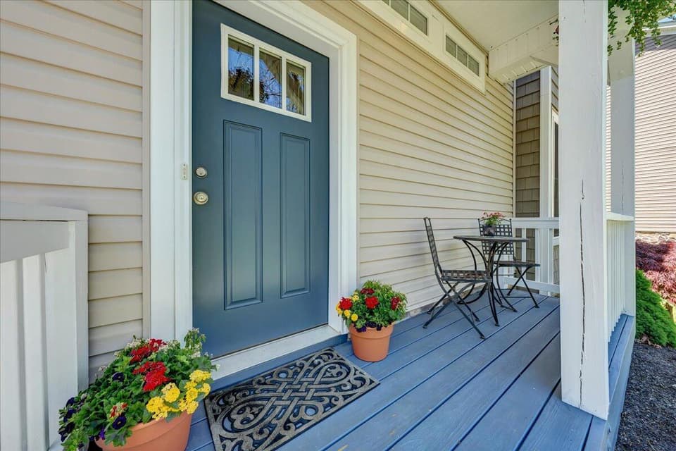 1041 Green Ridge Rd, photo 7 of 40