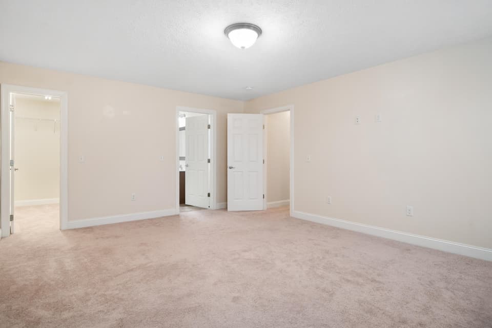 1555 Sherwood Drive, photo 26 of 40