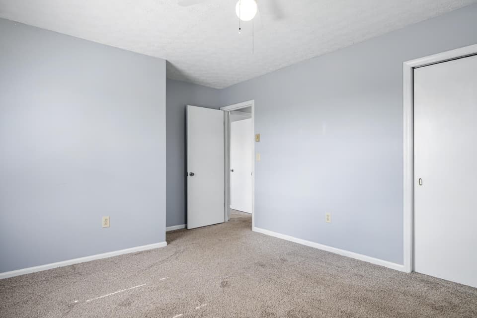 520 Hemlock Street, photo 19 of 40