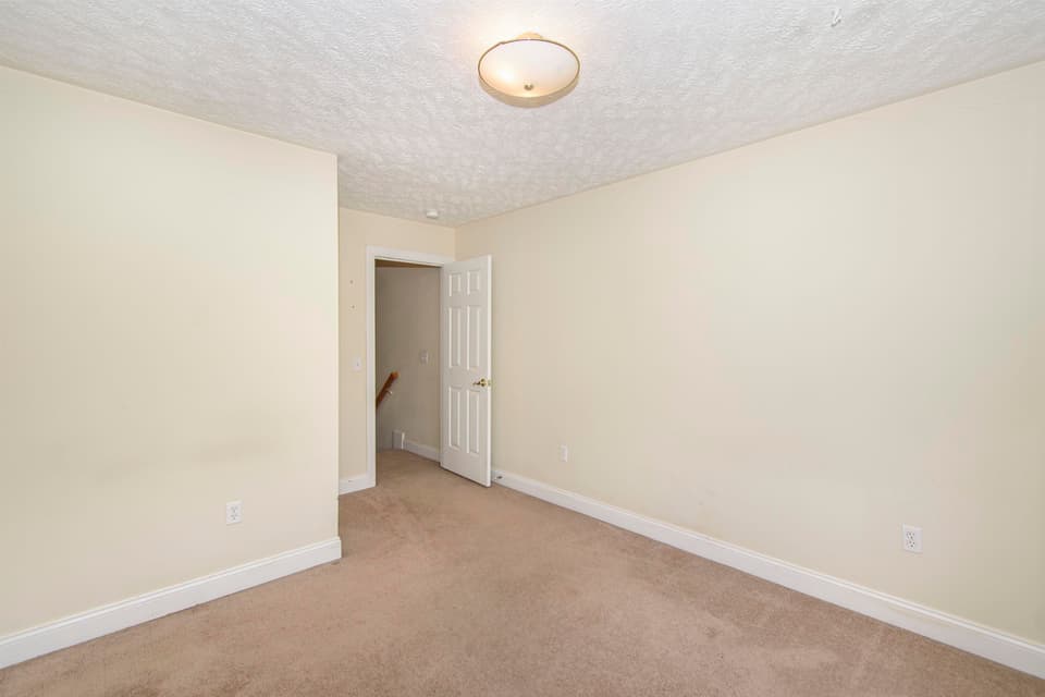 855 Oak Tree Boulevard, photo 15 of 31