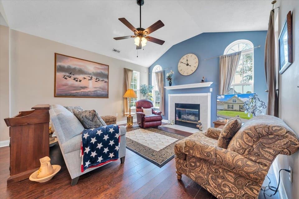 75 Revolution Circle Unit 231, photo 7 of 40